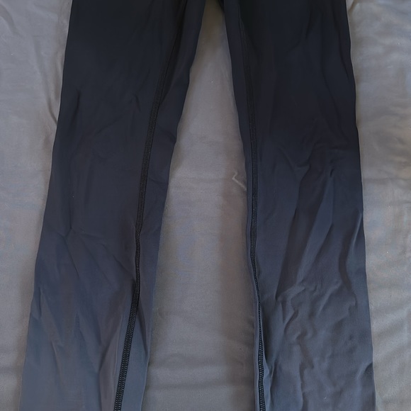 Lululemon Ombré Leggings - Picture 3 of 7